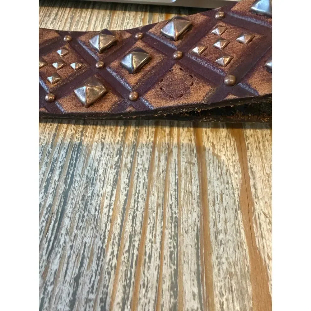 Justin Boots Western Leather Studded Statement Belt Brown
